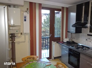 Inchiriez apartament cu 3 camere decomandat in Deva, Cuza Voda, et. 3