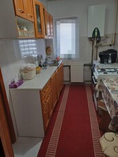 Apartament 2 camere Cetate, etaj 1 !