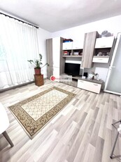 Apartament 2 camere, decomandat, parter, zona Cetate-Bulevard