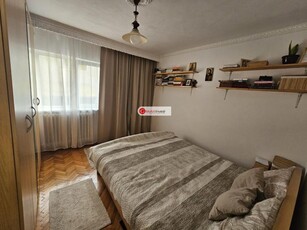 Apartament 2 camere decomandate, etaj 2, zona Tolstoi