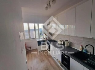 Apartament 2 camere zona centrala