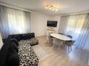 Apartament 3 camere | 82 mp | zona strazii Rasaritului