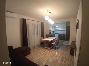 Apartament 3 camere, balcon inchis+terasa, 2 debarale, parcare