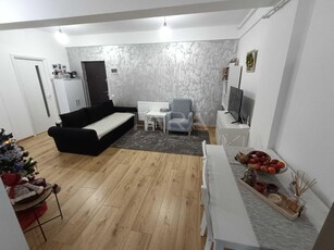 Apartament 3 camere, complet mobilat si utilat.