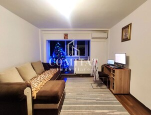 Apartament cu 2 camere + balcon | Zona Cora