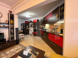 Apartament cu 3 camere