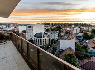 Penthouse de vânzare in zona semicentrală