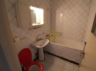 Vand apartament 2 camere in Hunedoara, zona Bd.Dacia-Profi, et.3