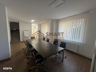 Apartament cu 3 camere de închiriat - 650 Euro