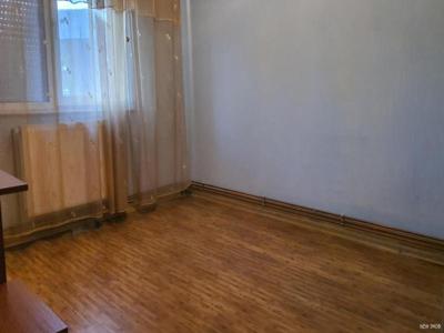 Apartament 2 camera de vanzare in Deva, zona scolii generale Nr 6