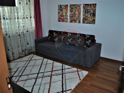 Apartament 2 camere inchiriere in bloc de apartamente Bacau, Magura