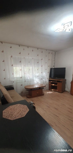 Apartament 2 camere - Str. Dezrobirii