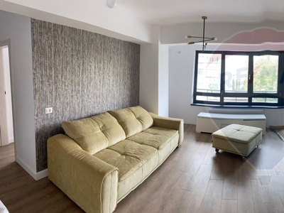 Apartament 2 camere vanzare in bloc de apartamente Bacau, Ultracentral