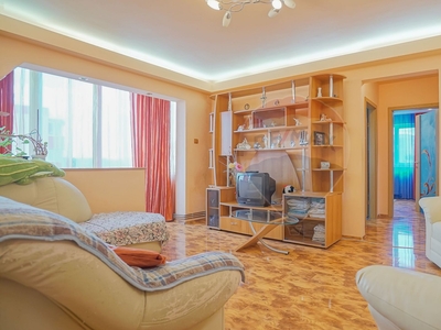 Apartament 2 camere vanzare in bloc de apartamente Brasov, Astra