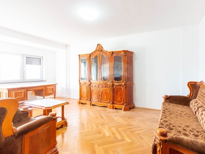 Apartament 2 camere vanzare in bloc de apartamente Bucuresti, Unirii