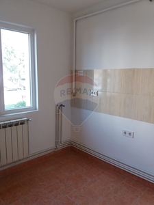 Apartament 2 camere vanzare in bloc de apartamente Maramures, Baia Mare, Decebal