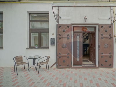Apartament 2 camere vanzare in casă vilă Brasov, Centrul Istoric