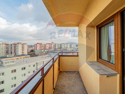 Apartament 3 camere inchiriere in bloc de apartamente Brasov, Astra