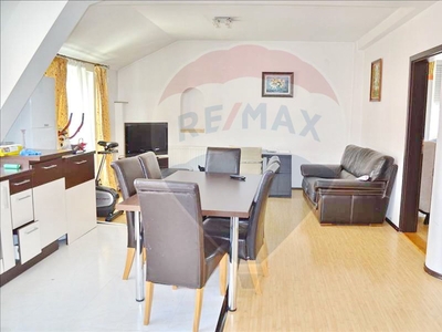 Apartament 3 camere inchiriere in casă vilă Brasov, Blumana
