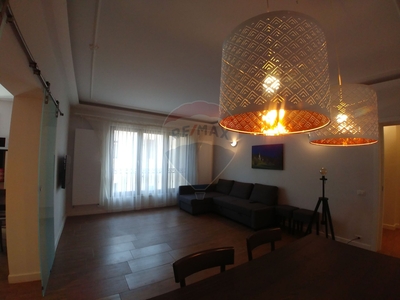 Apartament 3 camere inchiriere in casă vilă Bucuresti, Capitale