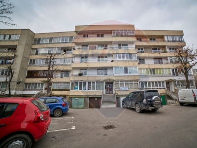Apartament 3 camere vanzare in bloc de apartamente Brasov, Centrul Civic