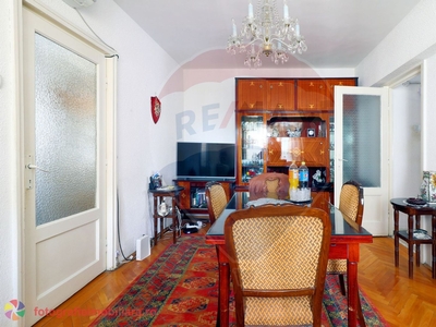 Apartament 3 camere vanzare in bloc de apartamente Bucuresti, Victoriei