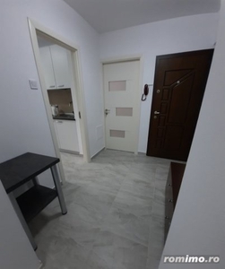 Apartament 3 camere, zona Baba Novac
