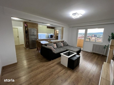Apartament 4 camere decomandat,Aurel Vlaicu,langa benzinaria Mol
