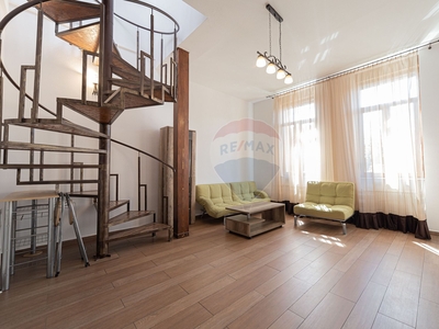 Apartament 4 camere inchiriere in casă vilă Arad, Boul Rosu