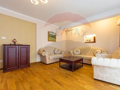 Apartament 4 camere vanzare in bloc de apartamente Bucuresti, Cismigiu