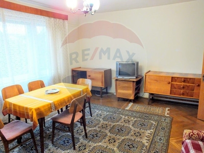 Apartament 4 camere vanzare in bloc de apartamente Cluj-Napoca, Gheorgheni