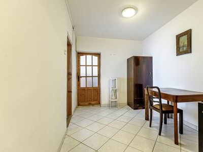 Vandut! Apartament cu 3 camere zona Lebada cartier Aurel Vlaicu