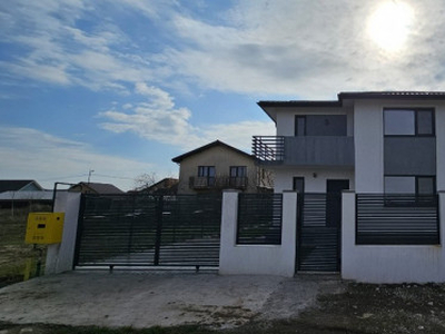 Casa individuală|| P+1E|| Inclazire în pardoseală||Alei beton amprenta