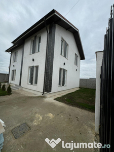 Casa individuala in comuna Berceni