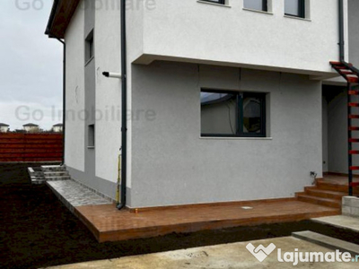 Casa model triplex, Valea Lupului