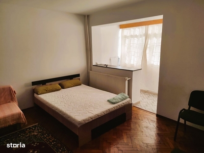 Burdujeni-Cuza Voda 3-Apartament 4 camere decomandat, et.2 la 81000E.
