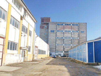 Spatiu industrial 6150 mp vanzare in Hală, Brasov, Lunca Calnicului