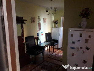 Apartament 2 camere, etaj 2, Zona Lidl-Metalo Darmanesti