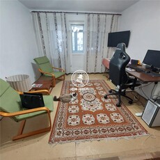 Apartament 3 camere de vanzare Alexandru cel Bun