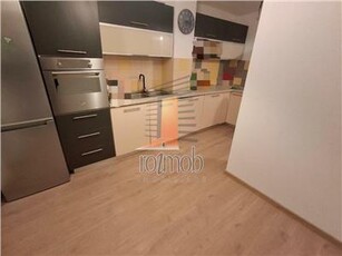 Apartament 3 camere decomandat, cu centrala termica