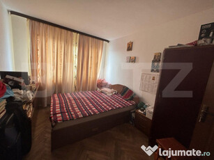 Apartament, 3 camere, decomandat