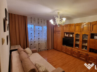 APARTAMENT 3 CAMERE DECOMANDAT | RAHOVA