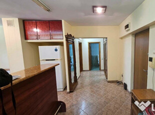 Apartament 3 camere INDEPENDENTEI FUNDATIE