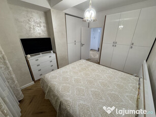 Apartament 3 camere zona Tomis 1