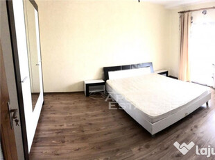 Apartament cu 2 camere, centrala proprie, in zona Lipovei