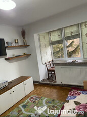 Apartament cu 2 camere, semidecomandat, etaj intermediar-Astra-Planete