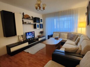 Inchiriere apartament 4 camere Apartament 4 camere Tei