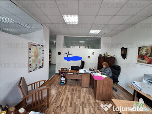 Spatiu comercial - centru -