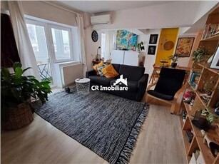 Vanzare Apartament 2 Camere Bulevardul Unirii