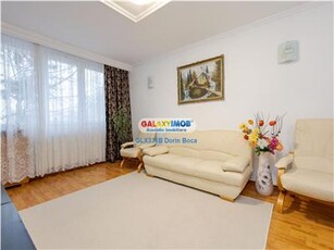 Vanzare apartament 4 camere METROU 1 Decembrie 1918 CENTRALA PROPRIE